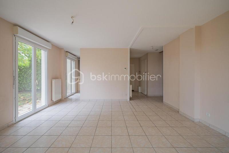 Maison jumelée - 94 m² - 4 pièces