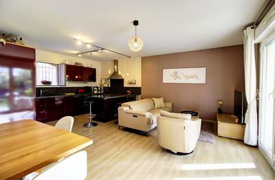 Appartement - 75 m² - 3 pièces