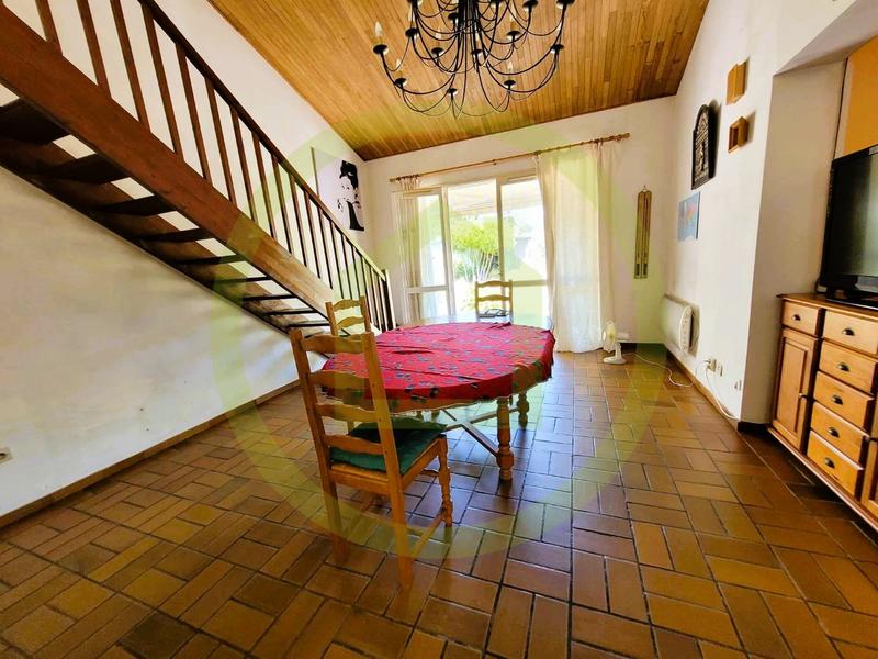 Maison - 111 m² - 4 pièces