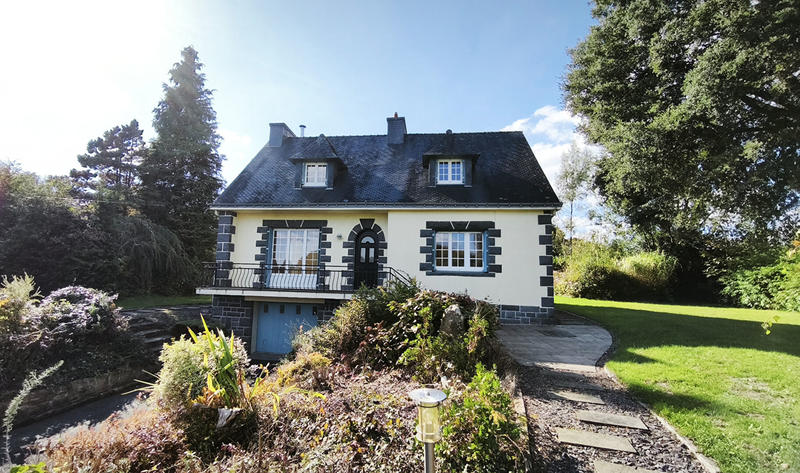 Maison - 117 m² - 6 pièces