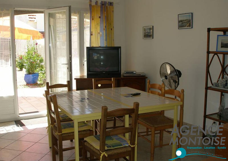 Maison - 192 m² - 10 pièces