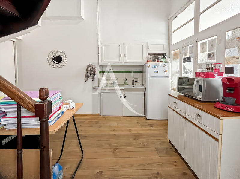 Local commercial - 96 m² - 3 pièces