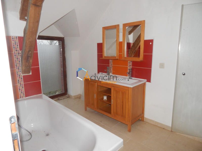 Maison - 105 m² - 3 pièces