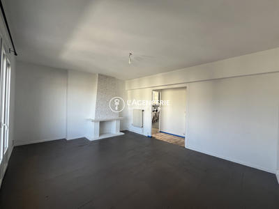 Appartement - 75 m² - 3 pièces