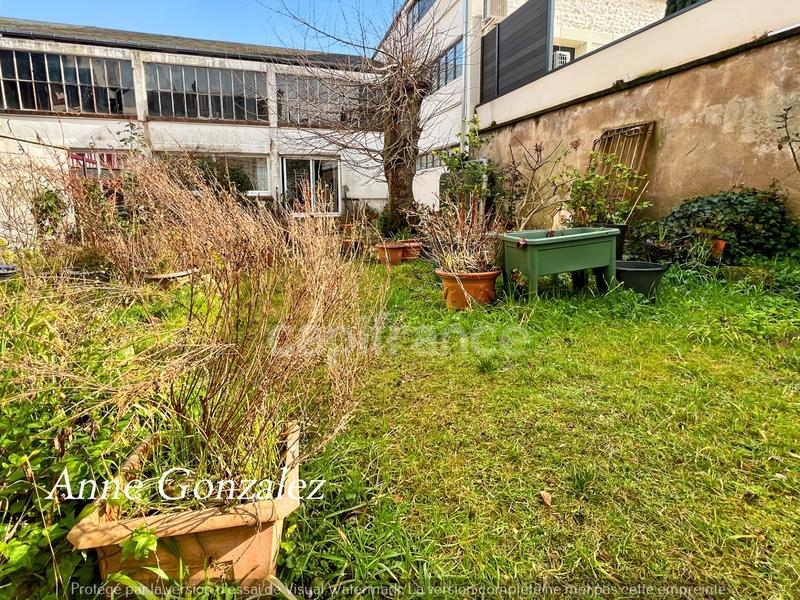 Maison - 345 m² - 7 pièces