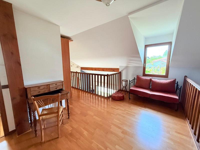 Maison - 175 m² - 7 pièces