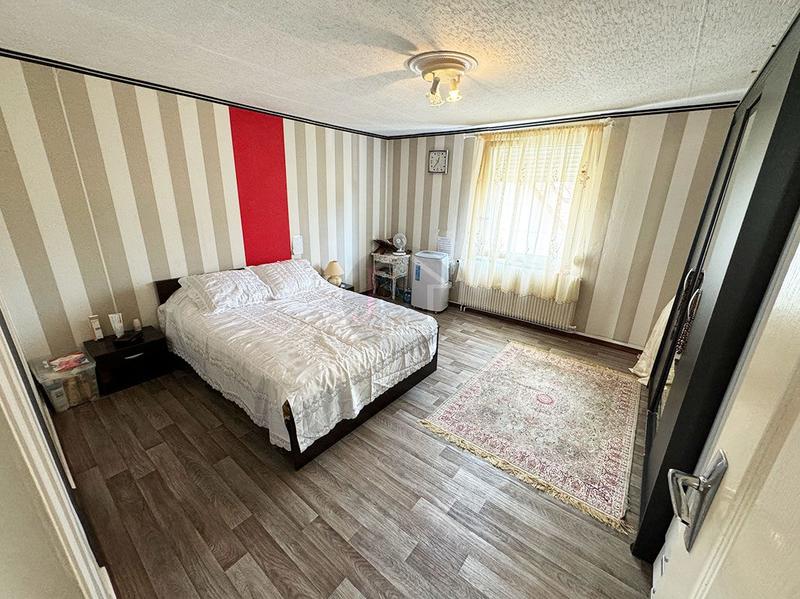 Maison - 87 m² - 4 pièces