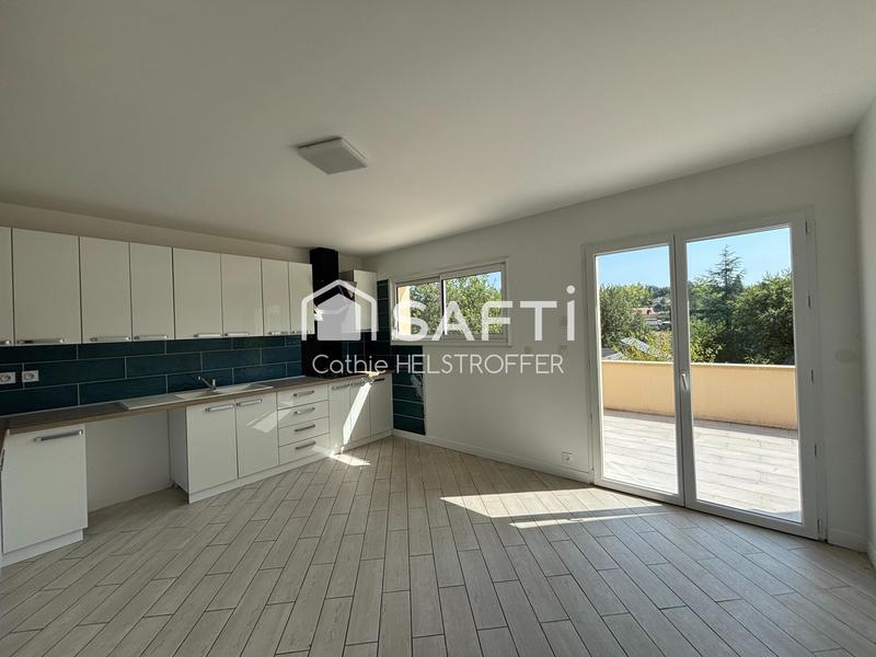 Maison - 153 m² - 5 pièces