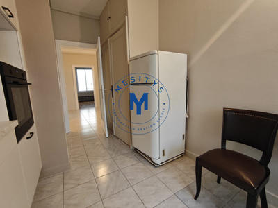 Appartement - 77 m² - 3 pièces