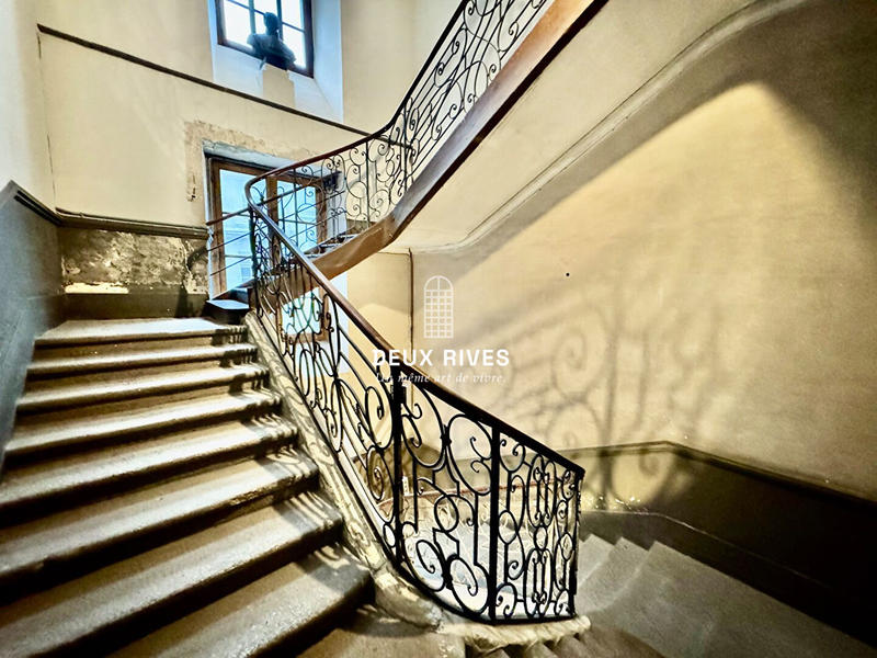 Appartement - 82 m² - 3 pièces