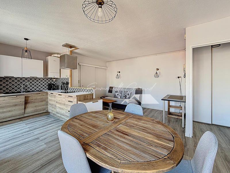 Appartement - 45 m² - 2 pièces