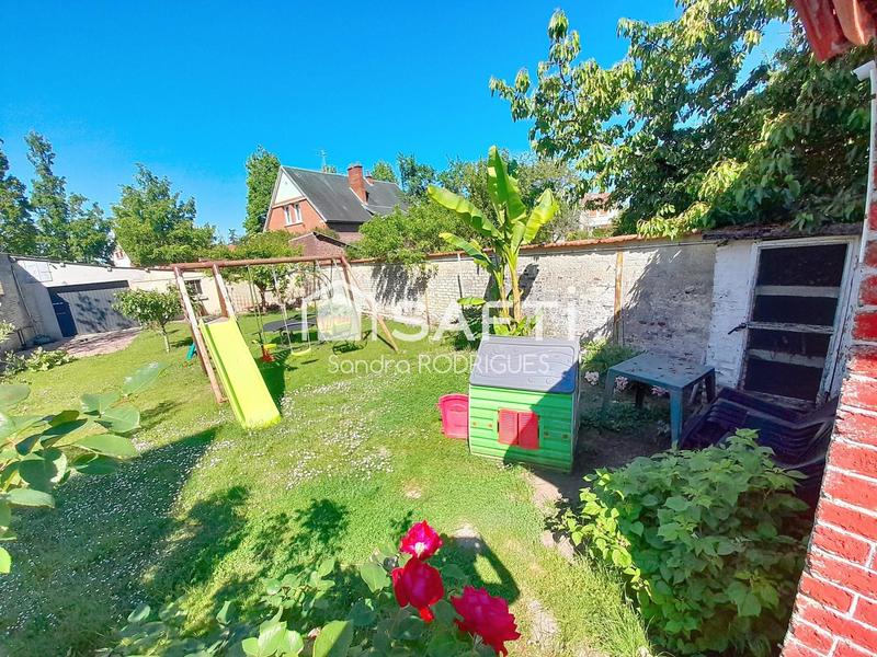 Maison - 160 m² - 8 pièces