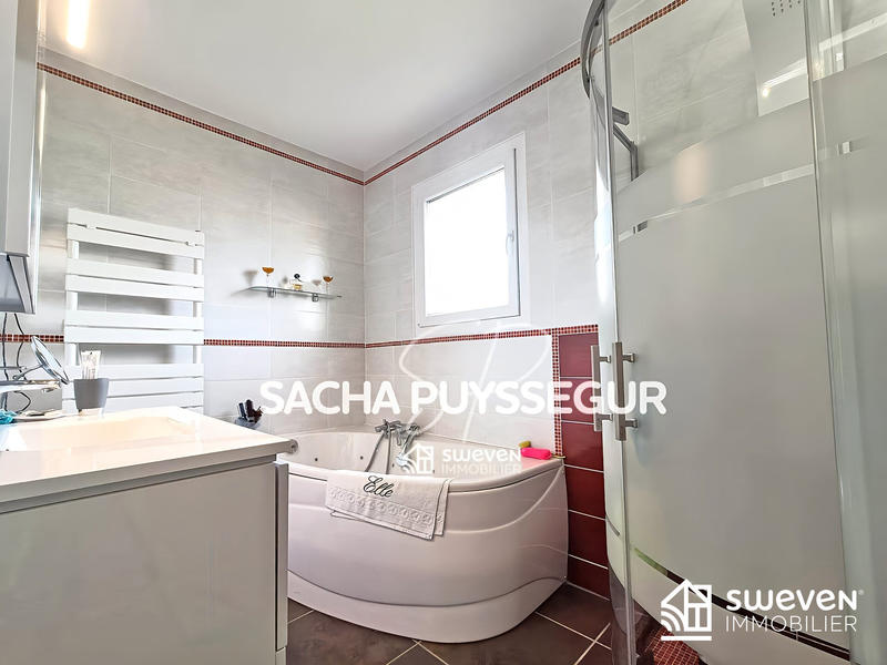 Villa - 144 m² - 5 pièces