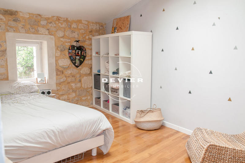 Maison - 196 m² - 8 pièces