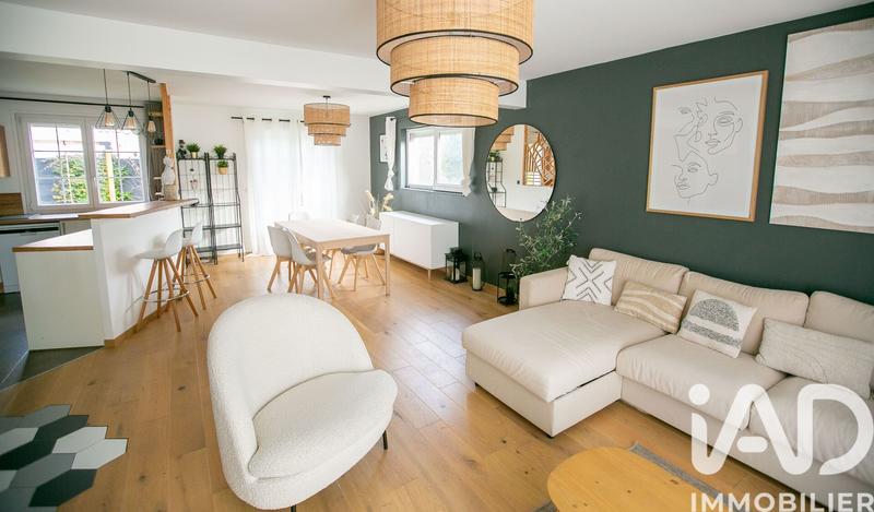 Maison - 152 m² - 6 pièces