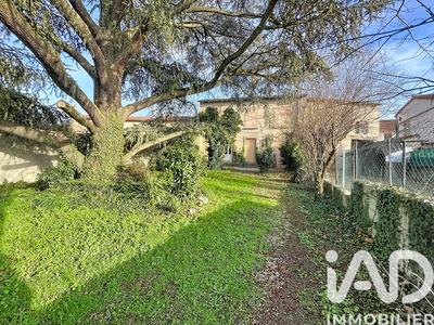 Maison de village - 245 m² - 8 pièces