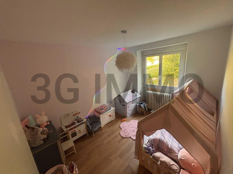 Maison - 98 m² - 4 pièces