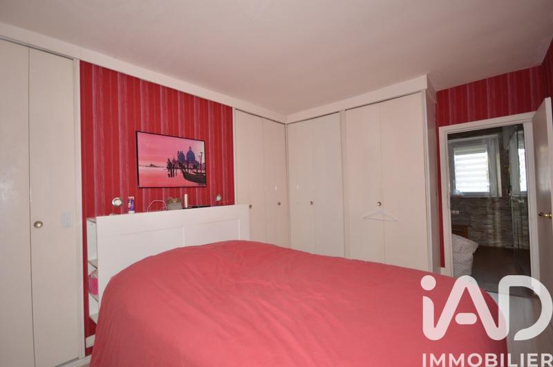 Maison - 180 m² - 5 pièces