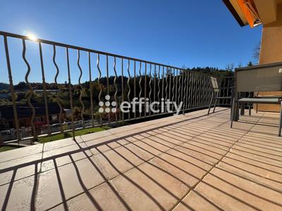 Maison - 160 m² - 8 pièces