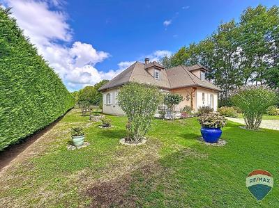 Maison - 129 m² - 6 pièces