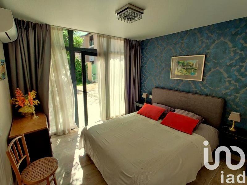 Maison de ville - 254 m² - 10 pièces