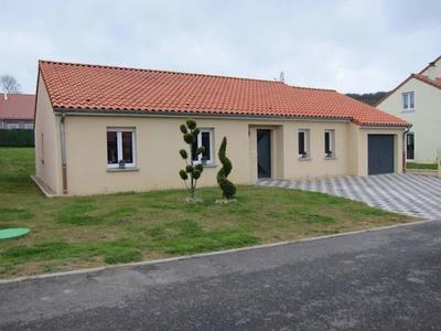 Villa - 80 m² - 4 pièces
