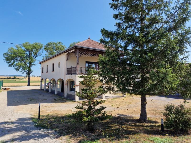 Immeuble - 201 m² - 2 pièces