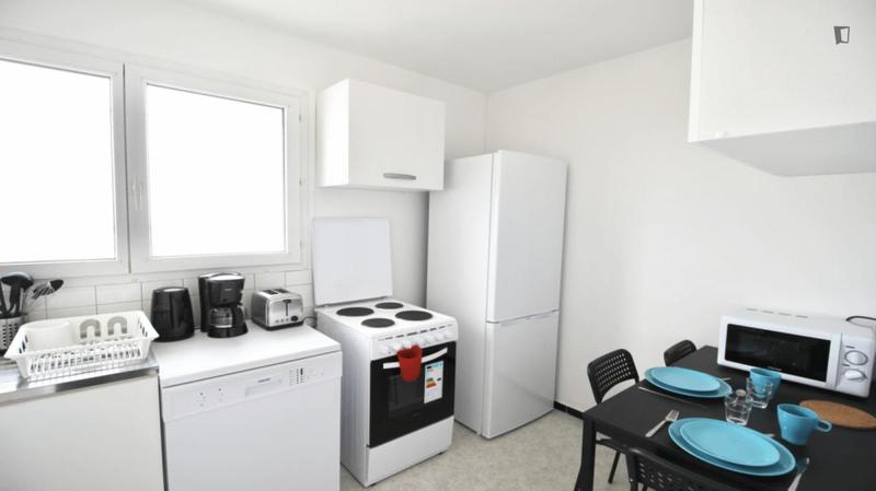 Chambre - 22 m² - 4 pièces