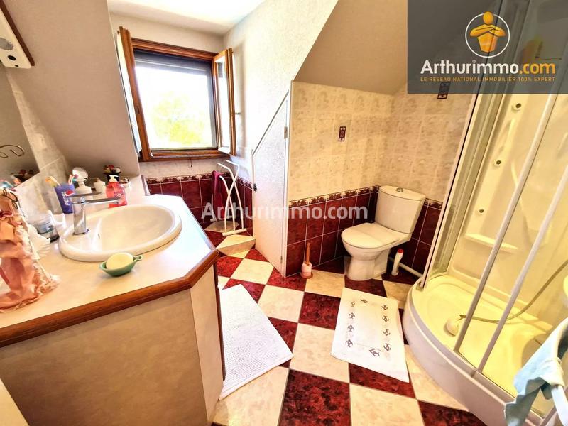 Maison - 165 m² - 8 pièces