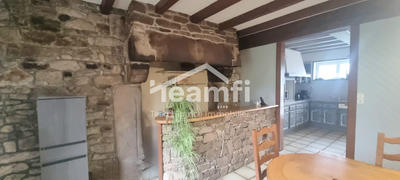 Maison - 102 m² - 5 pièces