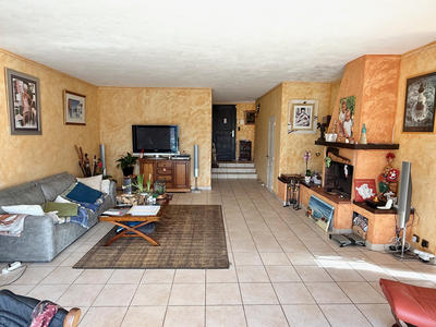 Maison - 138 m² - 4 pièces