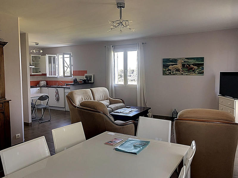 Maison - 216 m² - 9 pièces