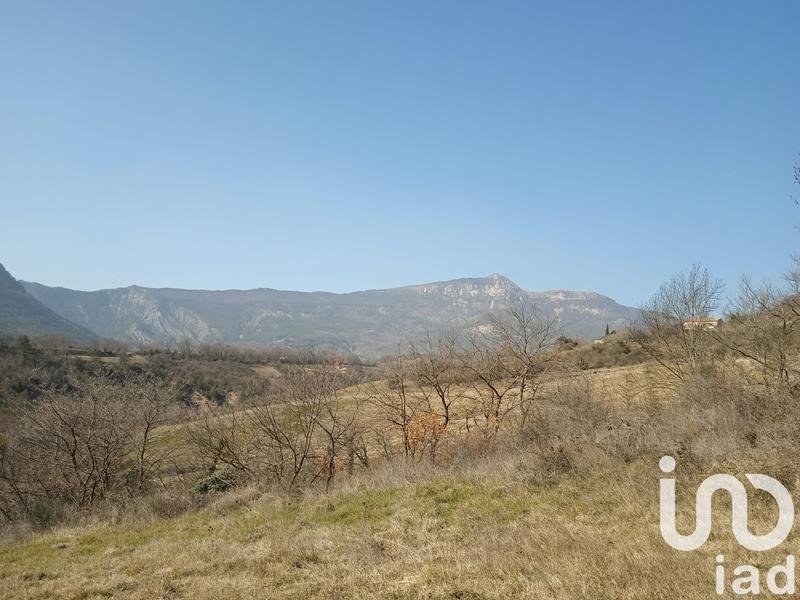 Terrain - 37 700 m²