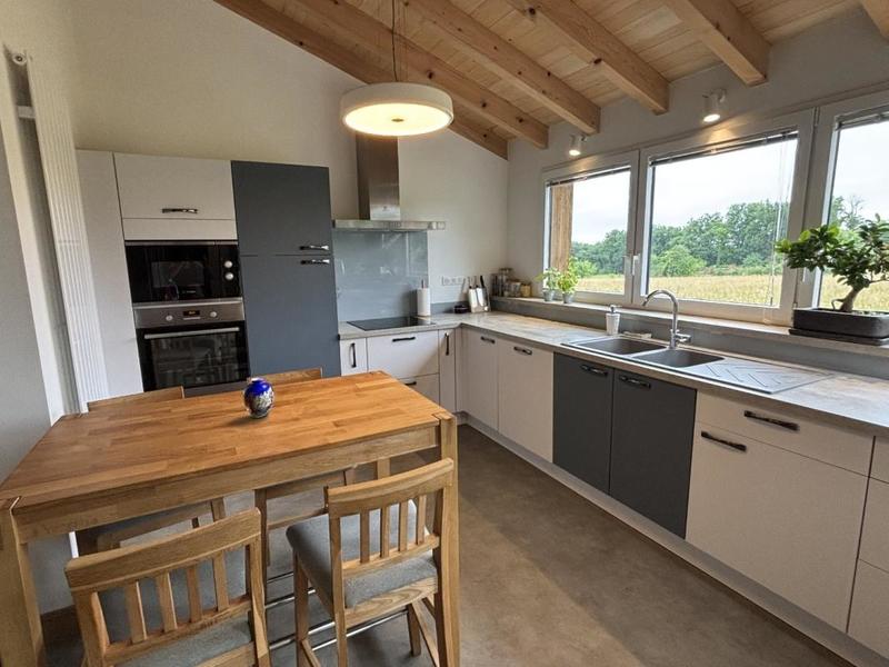 Maison - 170 m² - 7 pièces