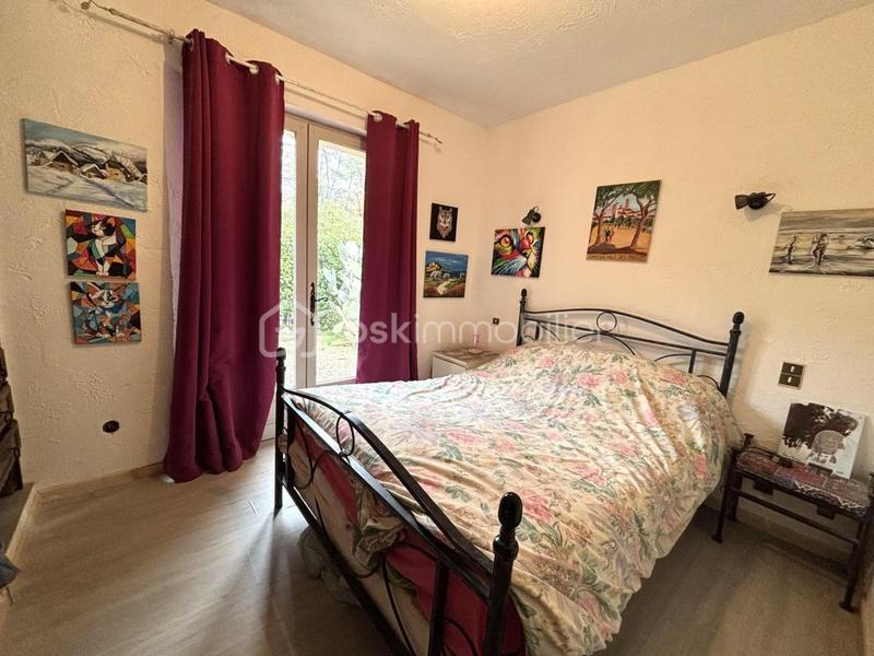 Maison - 175 m² - 6 pièces