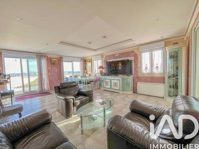 Appartement - 92 m² - 4 pièces