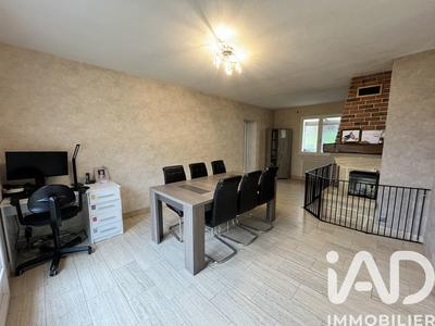 Maison - 135 m² - 6 pièces