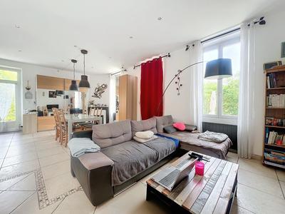 Maison - 150 m² - 6 pièces