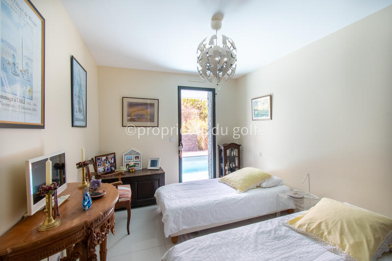 Maison - 195 m² - 6 pièces