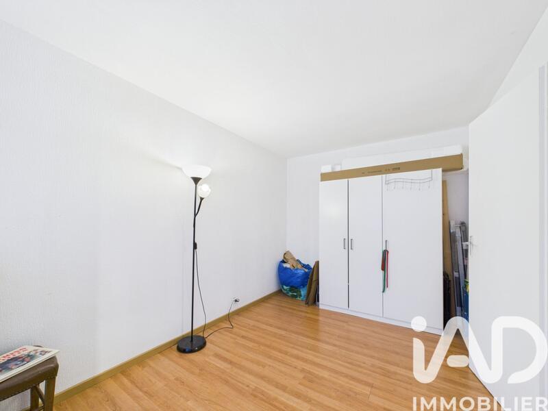Appartement - 100 m² - 5 pièces