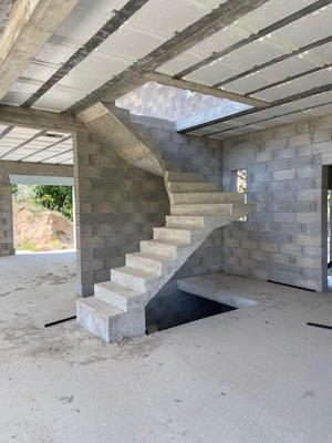 Maison - 173 m² - 4 pièces