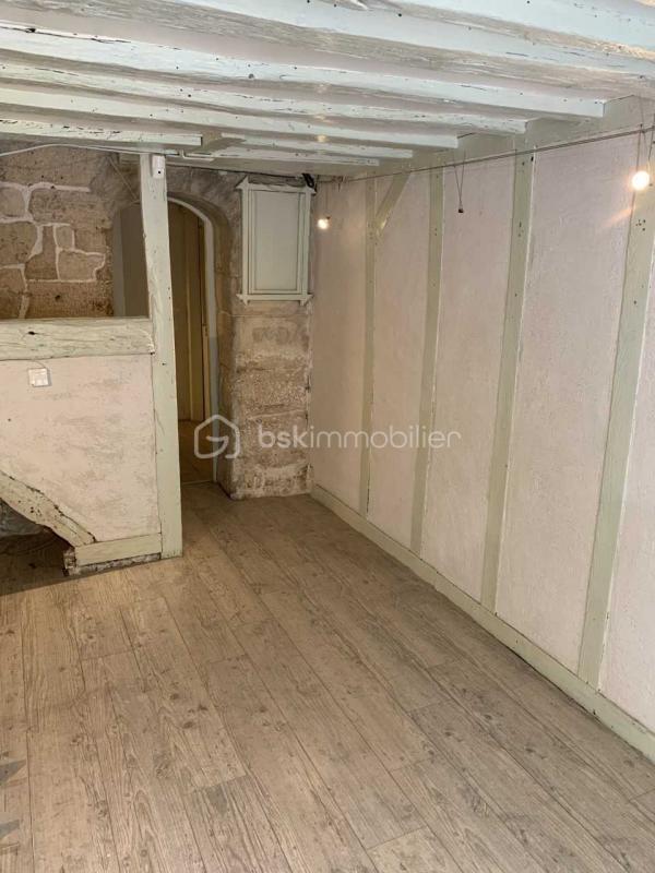 Local commercial - 83 m² - 3 pièces