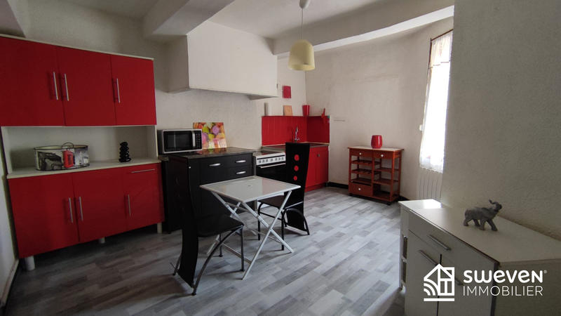 Maison - 90 m² - 4 pièces