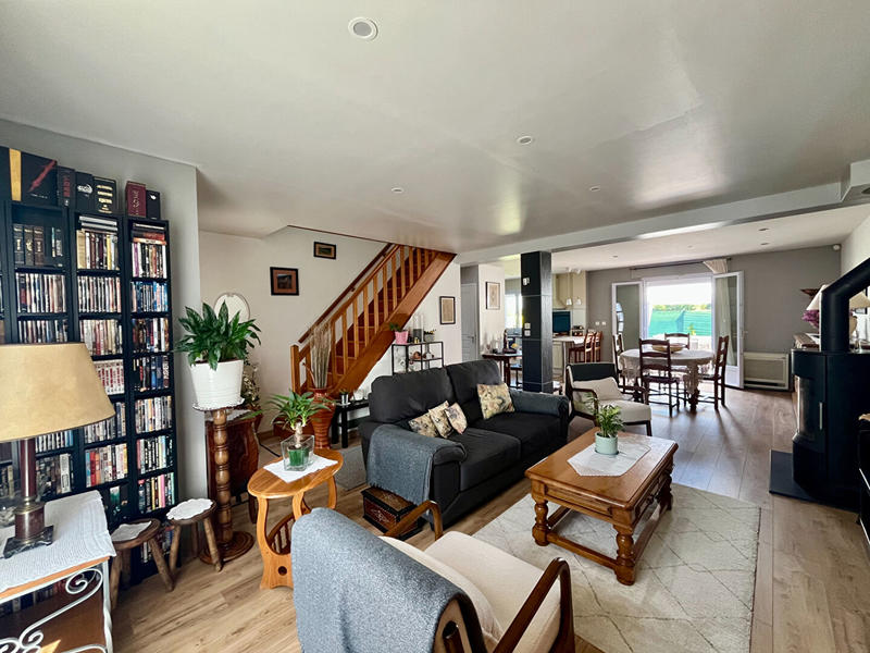 Maison - 128 m² - 6 pièces