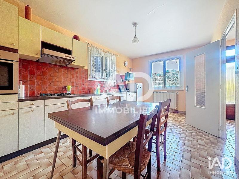 Maison - 96 m² - 4 pièces