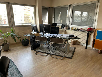 Bureau - 156 m² - 5 pièces