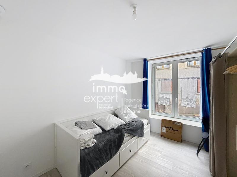 Studio - 14 m² - 1 pièce