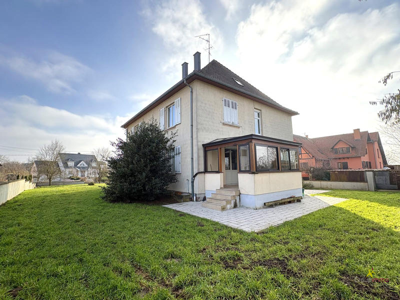 Maison - 231 m² - 6 pièces