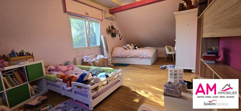 Maison - 155 m² - 6 pièces