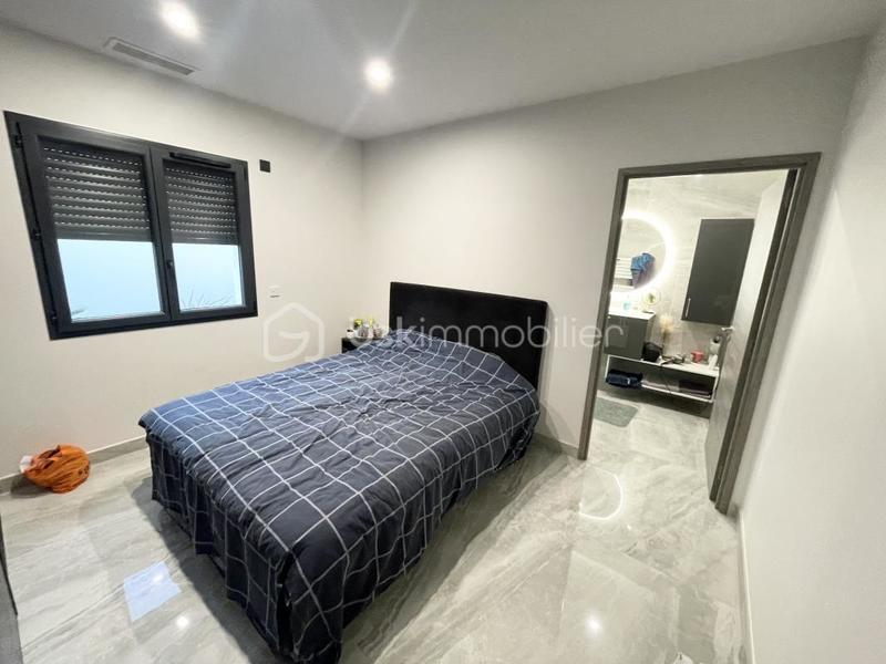 Maison - 170 m² - 5 pièces